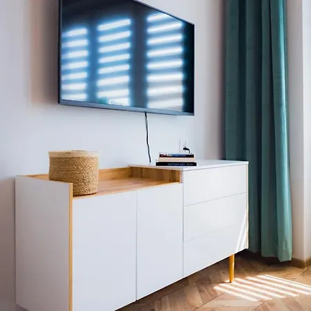 Baszta Jacek Aon דירה *