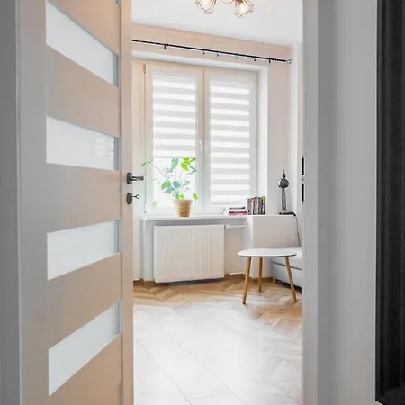 Baszta Jacek Aon شقة